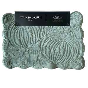 Tahari Green Velvet Pumpkin Placemats 13x18 Set of 4 Luxury Fall Decor New